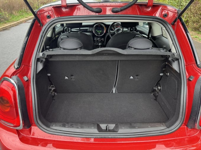 2017 Mini Hatch