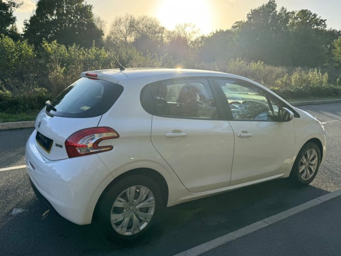 2015 Peugeot 208