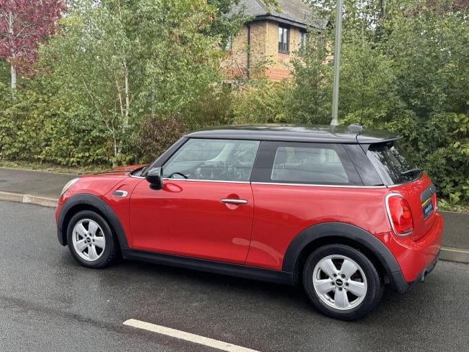 2017 Mini Hatch