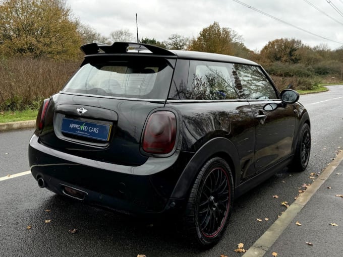 2017 Mini Hatch