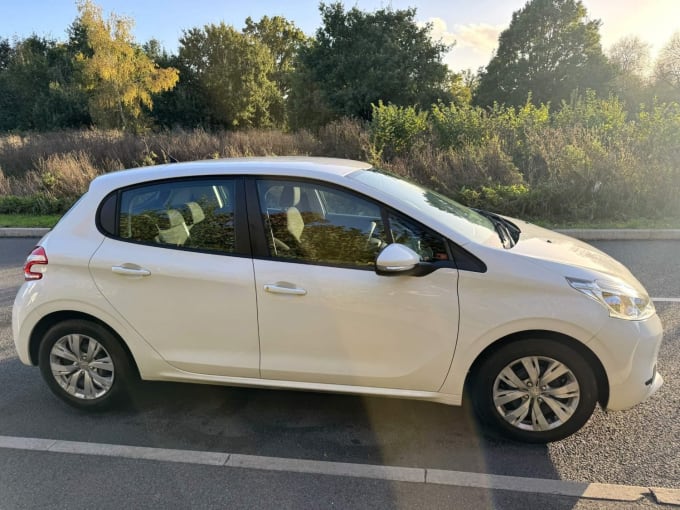 2015 Peugeot 208