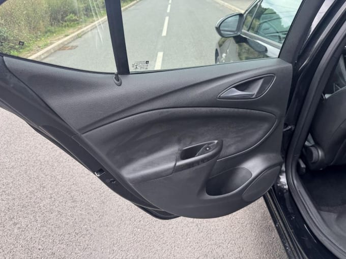 2019 Vauxhall Astra