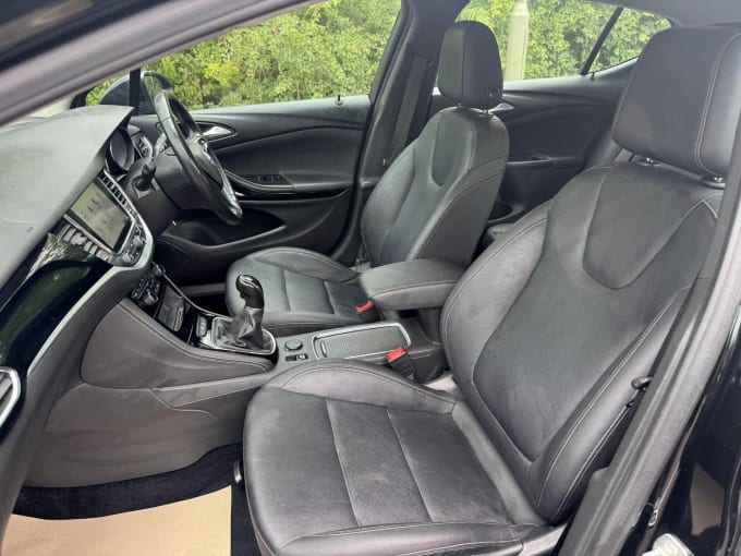 2019 Vauxhall Astra