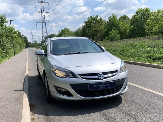 2013 Vauxhall Astra