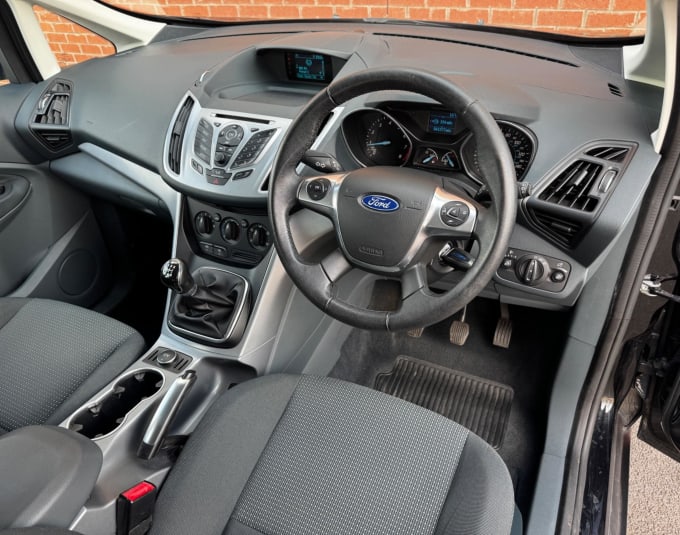 2025 Ford C-max