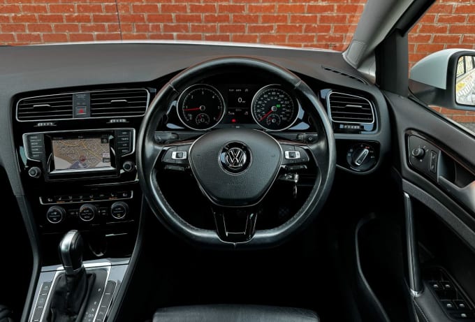 2024 Volkswagen Golf