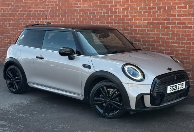 2025 Mini Hatch