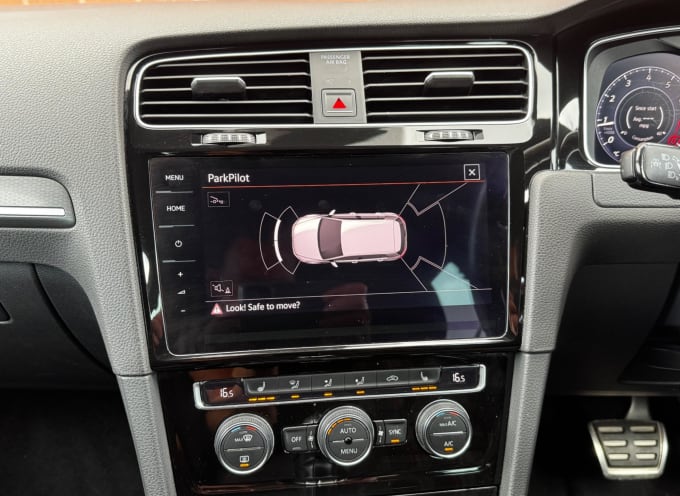 2025 Volkswagen Golf