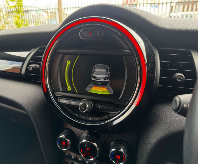 2025 Mini Hatch
