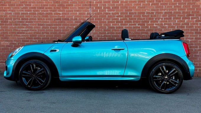 2025 Mini Convertible