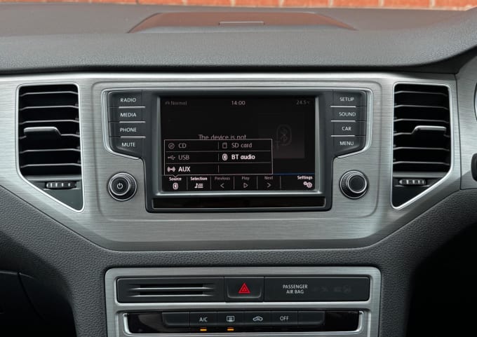 2025 Volkswagen Golf Sv
