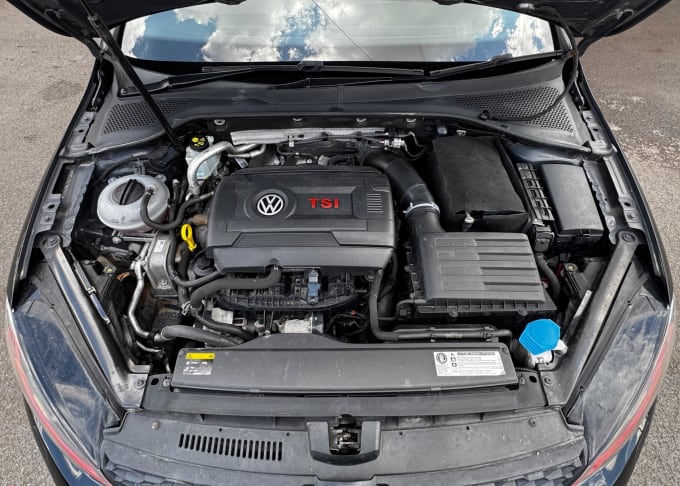 2025 Volkswagen Golf