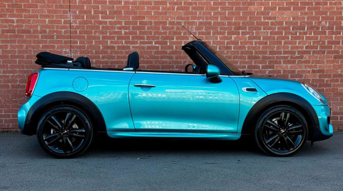 2025 Mini Convertible