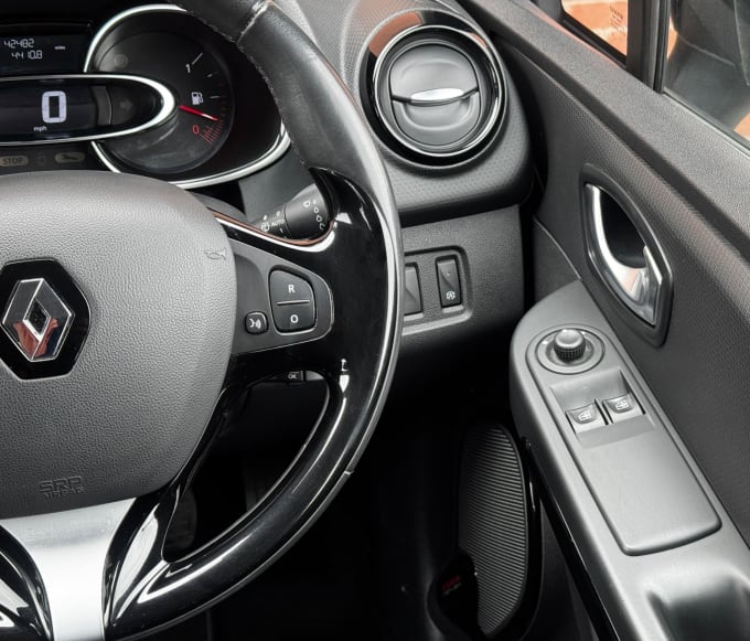 2025 Renault Clio