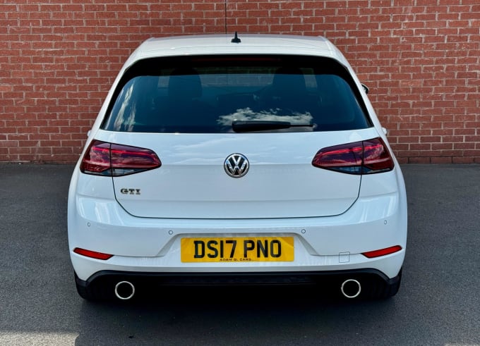 2025 Volkswagen Golf