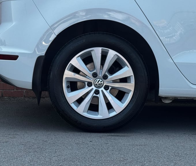 2025 Volkswagen Golf Sv