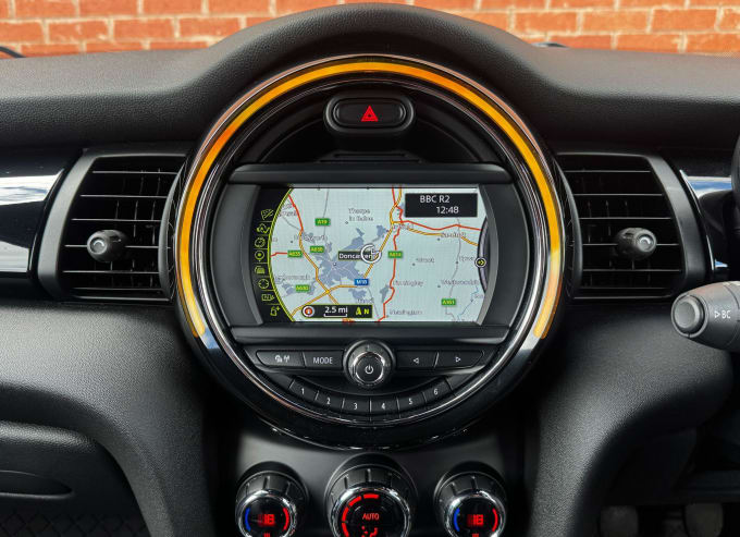 2025 Mini Hatch