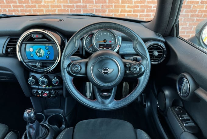 2025 Mini Convertible