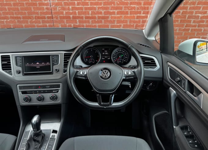 2025 Volkswagen Golf Sv