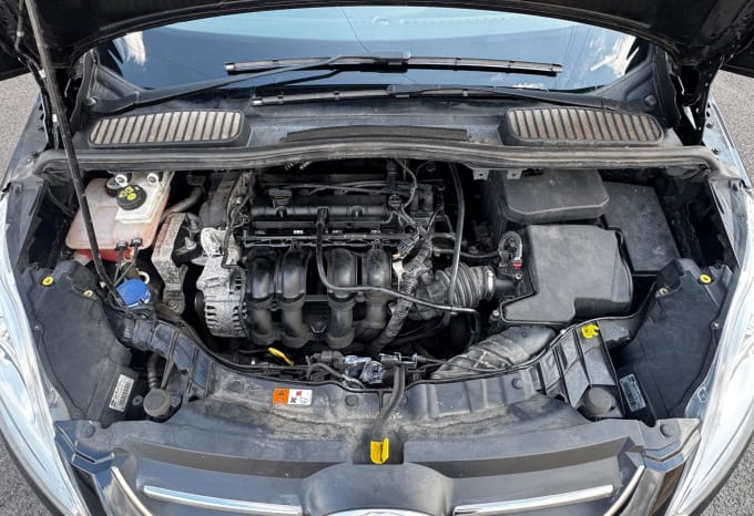 2025 Ford C-max