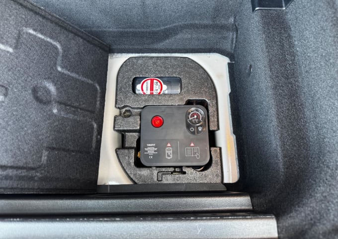 2025 Mini Hatch