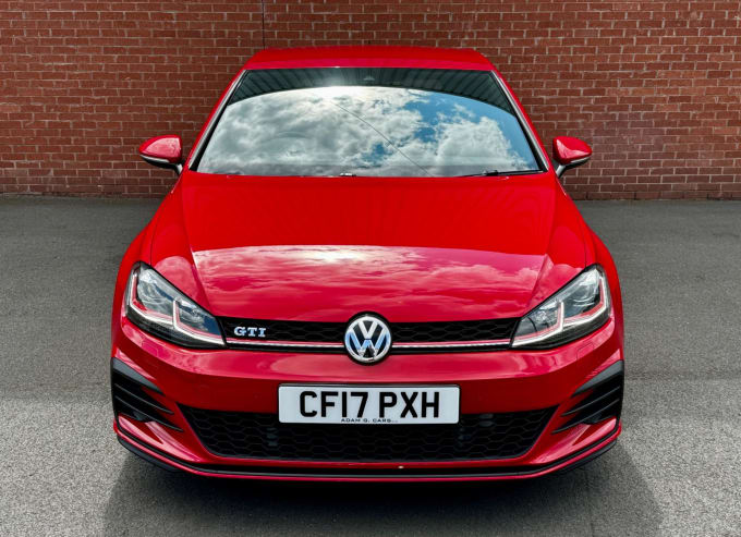 2025 Volkswagen Golf