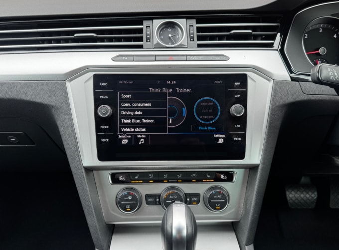 2025 Volkswagen Passat