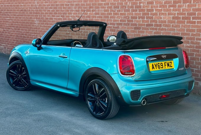 2025 Mini Convertible