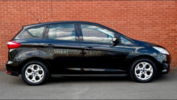 2025 Ford C-max