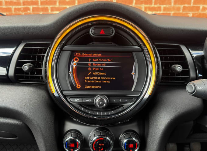 2025 Mini Hatch