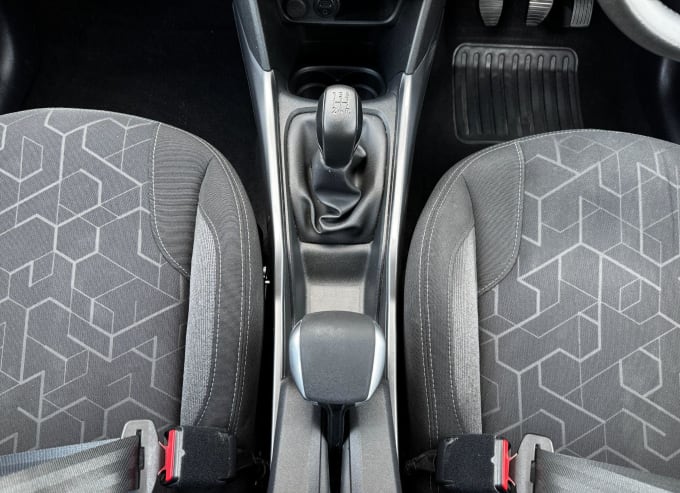 2025 Peugeot 2008