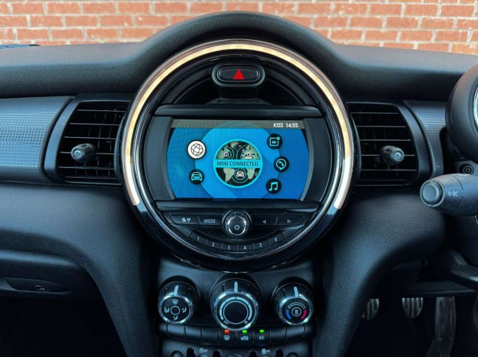 2025 Mini Convertible
