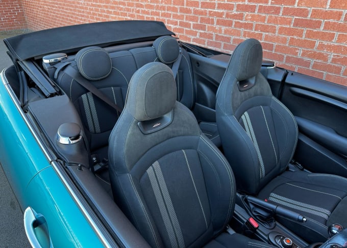 2025 Mini Convertible