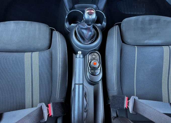 2025 Mini Convertible