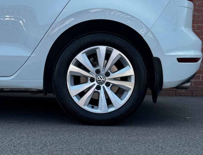2025 Volkswagen Golf Sv