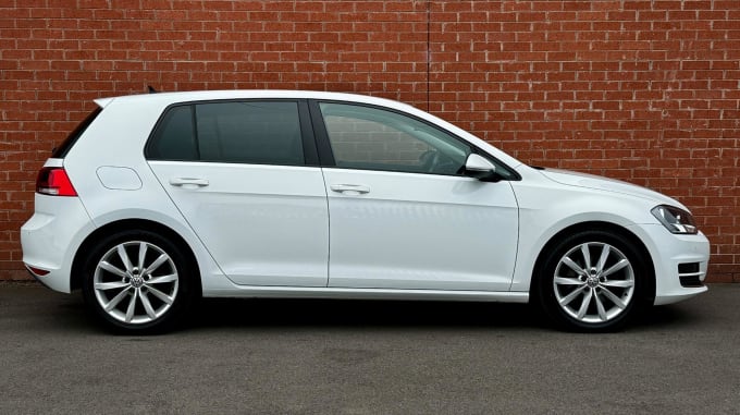 2025 Volkswagen Golf