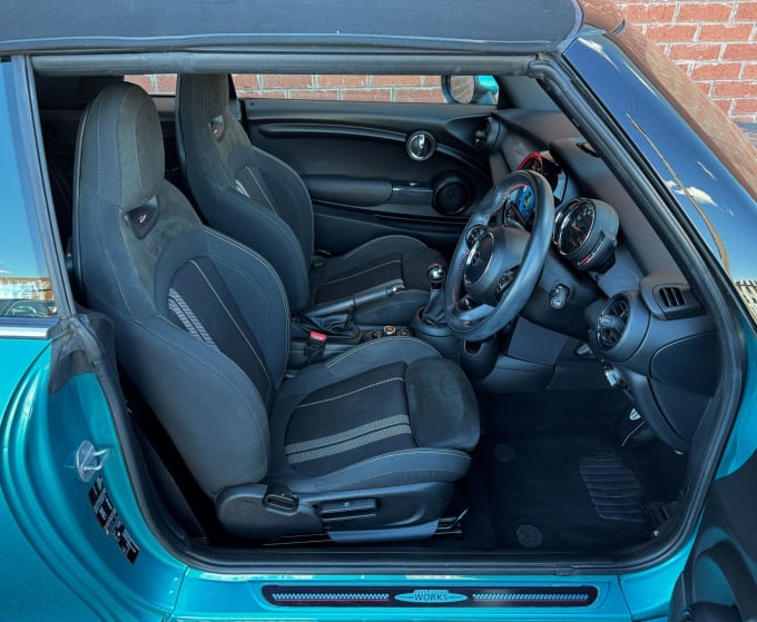 2025 Mini Convertible