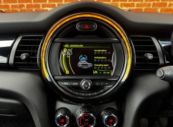 2025 Mini Hatch