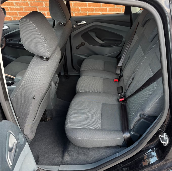 2025 Ford C-max