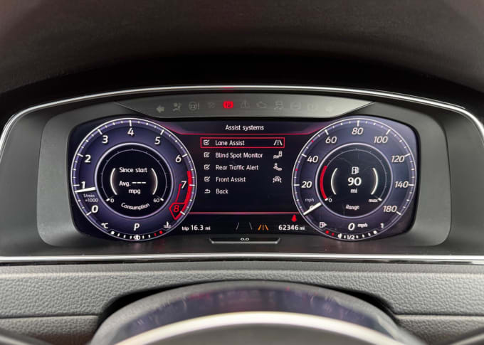 2025 Volkswagen Golf