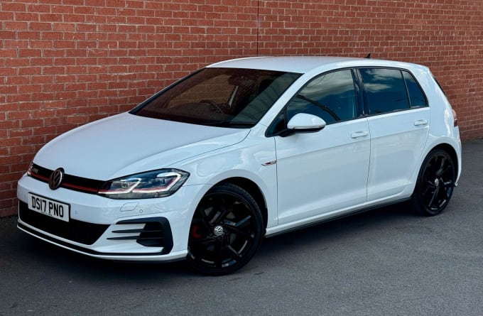 2025 Volkswagen Golf
