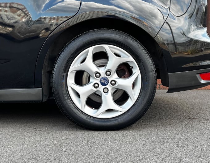 2025 Ford C-max