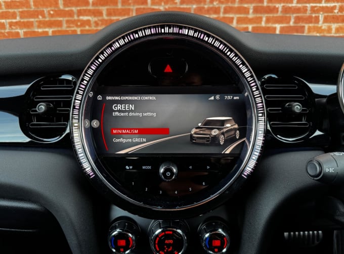 2025 Mini Hatch