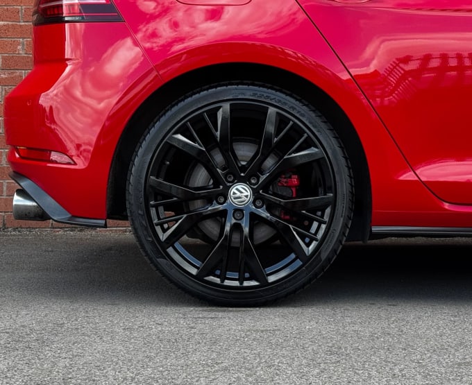 2025 Volkswagen Golf