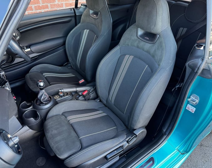 2025 Mini Convertible