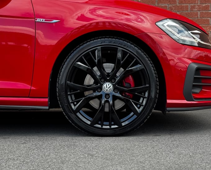 2025 Volkswagen Golf