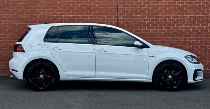 2025 Volkswagen Golf