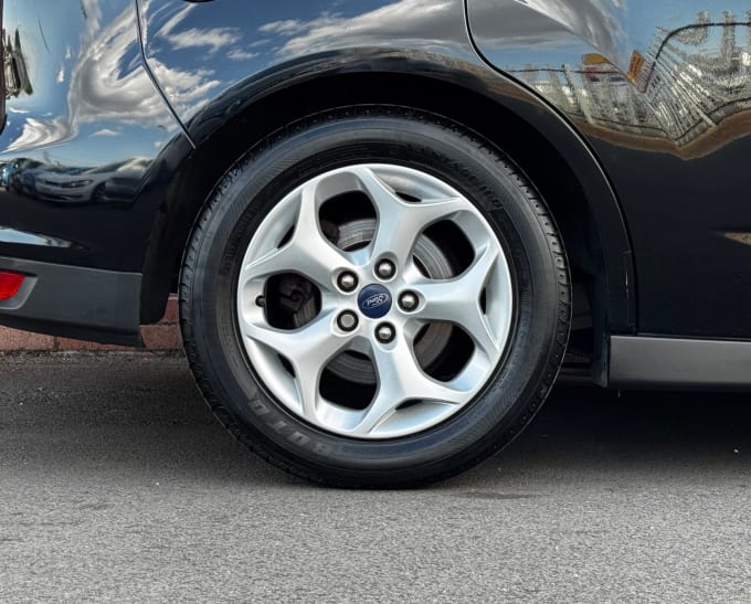 2025 Ford C-max