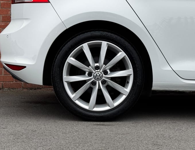 2025 Volkswagen Golf