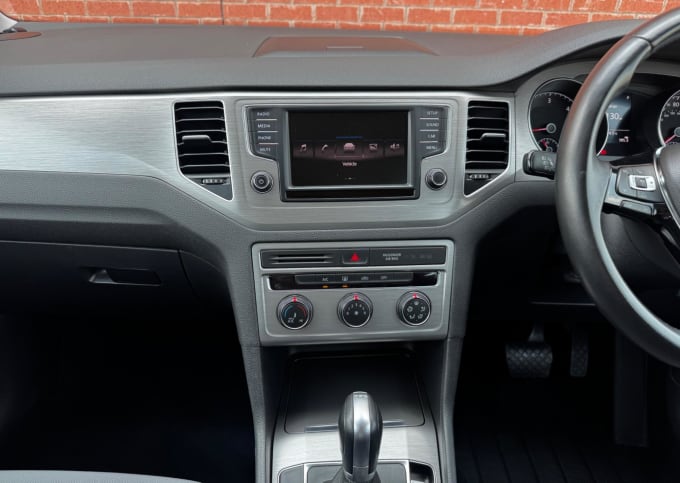 2025 Volkswagen Golf Sv